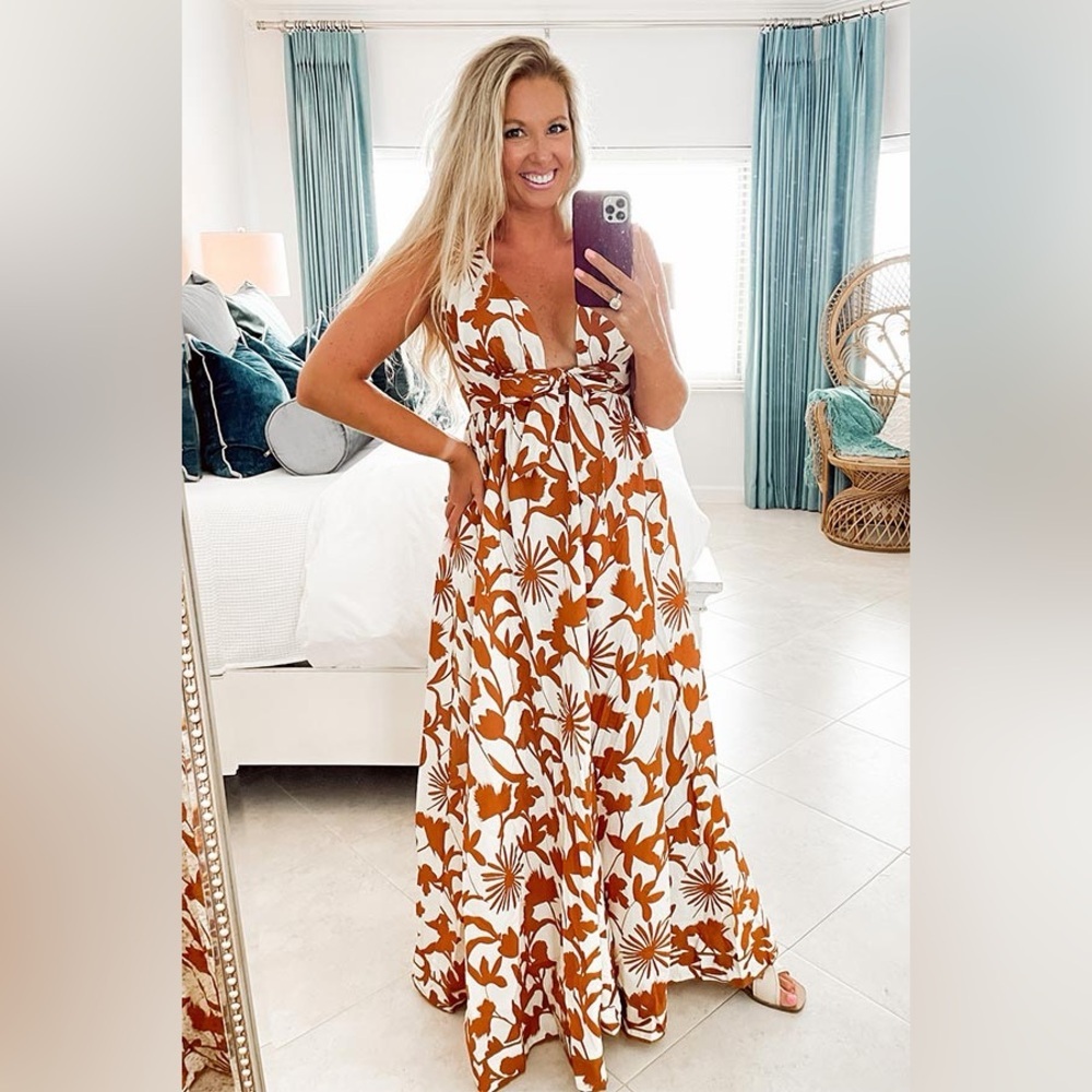 Red Dress Boutique Subtly Sweet Cream Multi Print Maxi Dress - Picture 4 of 11
